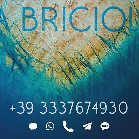 シルミオーネLa Briciolaアパートメント エクステリア 写真